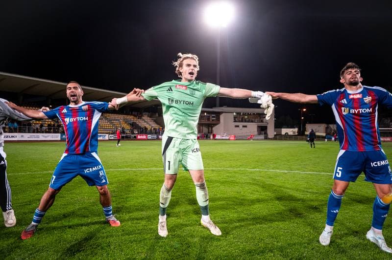 Football. Betclic 1 Liga. Znicz Pruszkow - Polonia Bytom. 09.05.2026