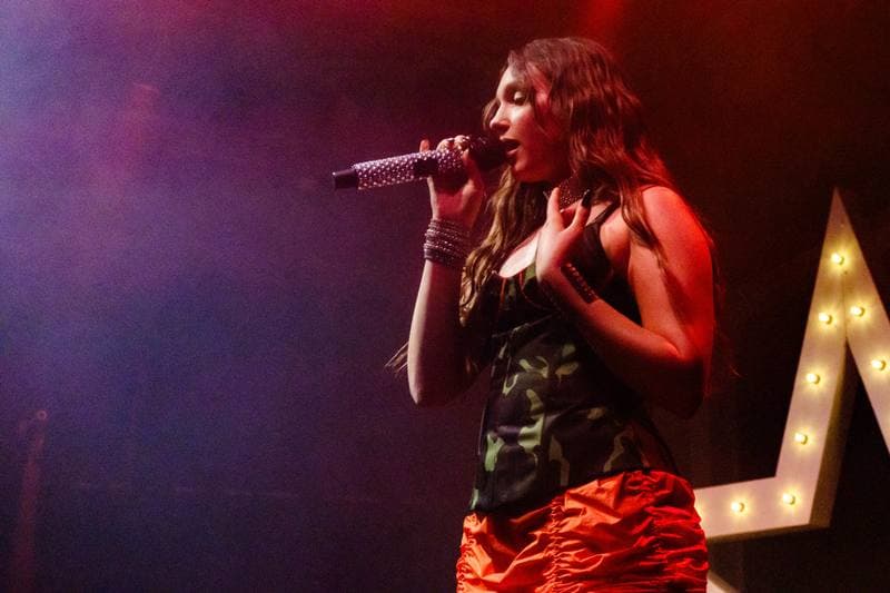 Sarah Toscano. Met Gala Tour. 09.05.2026