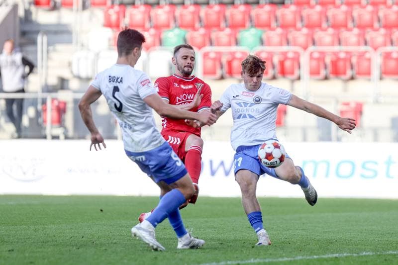 Football. Betclic II liga. Zaglebie Sosnowiec - Hutnik Krakow. 10.05.2026