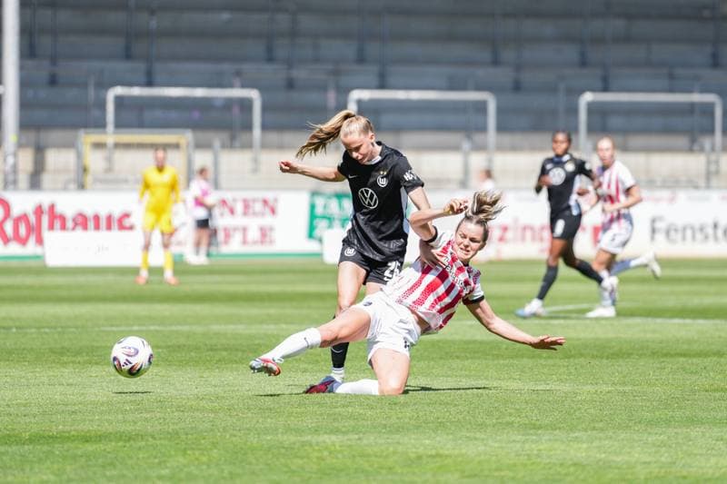 Football. Google Pixel Frauen-Bundesliga. SC Freiburg - VfL Wolfsburg. 09.05.2026