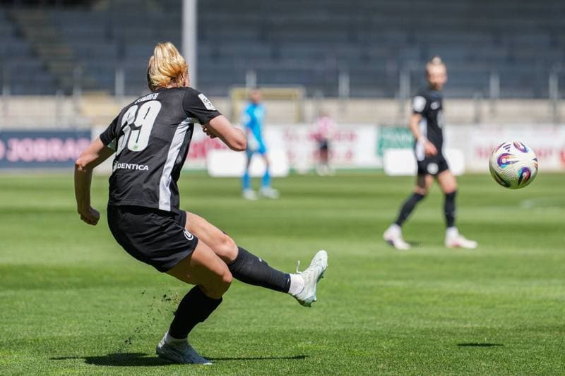 Football. Google Pixel Frauen-Bundesliga. SC Freiburg - VfL Wolfsburg. 09.05.2026