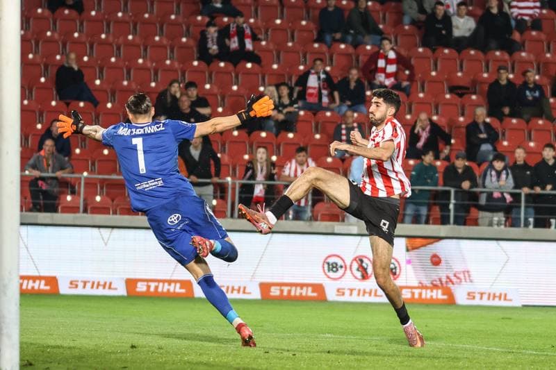 Football. PKO BP Ekstraklasa. Cracovia - Radomiak Radom. 25.04.2026