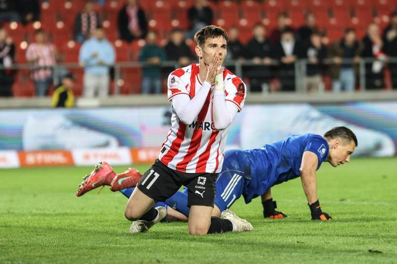 Football. PKO BP Ekstraklasa. Cracovia - Radomiak Radom. 25.04.2026