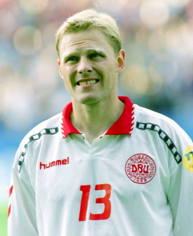 Football. UEFA EURO 1996. Denmark - Portugal. 09.06.1996