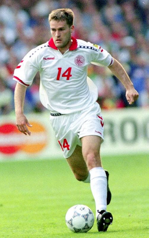 Football. UEFA EURO 1996. Denmark - Portugal. 09.06.1996
