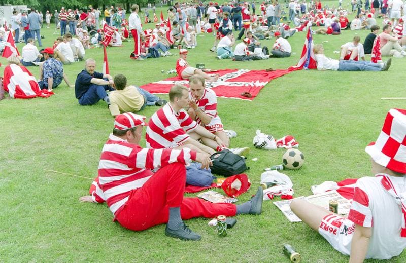Football. UEFA EURO 1996. Denmark - Portugal. 09.06.1996