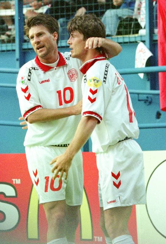 Football. UEFA EURO 1996. Denmark - Portugal. 09.06.1996
