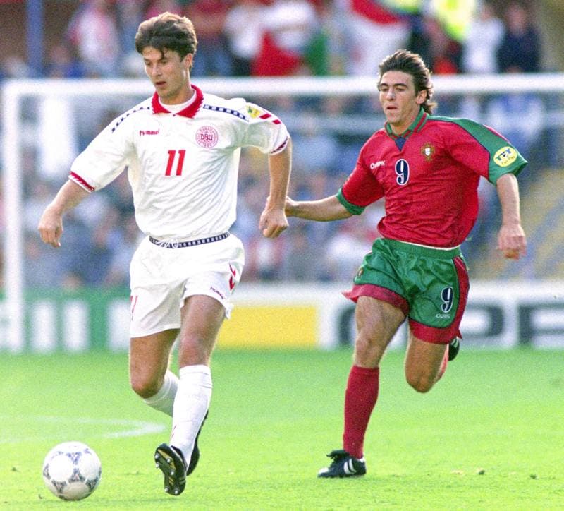 Football. UEFA EURO 1996. Denmark - Portugal. 09.06.1996