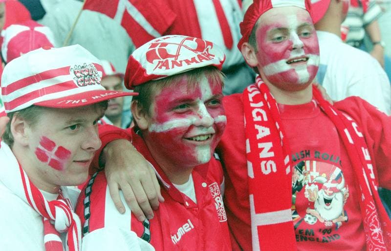 Football. UEFA EURO 1996. Denmark - Portugal. 09.06.1996