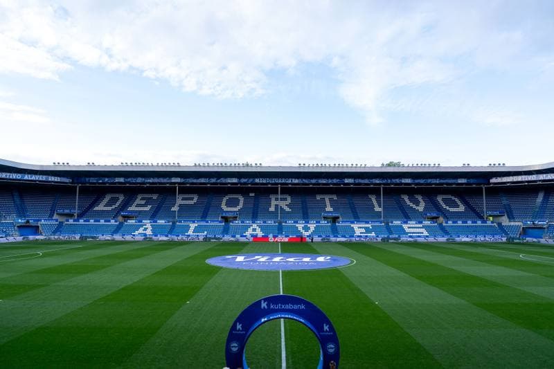 Football. La Liga. Alaves - Barcelona. 13.05.2026