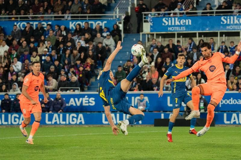 Football. La Liga. Alaves - Barcelona. 13.05.2026