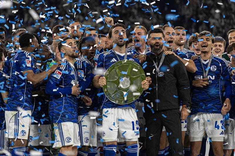 Football. 2. Bundesliga. Schalke 04 - Eintracht Braunschweig. 17.05.2026