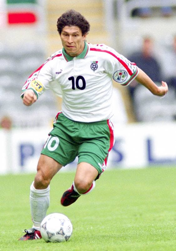 Football. UEFA EURO 1996. Bulgaria - Romania. 13.06.1996