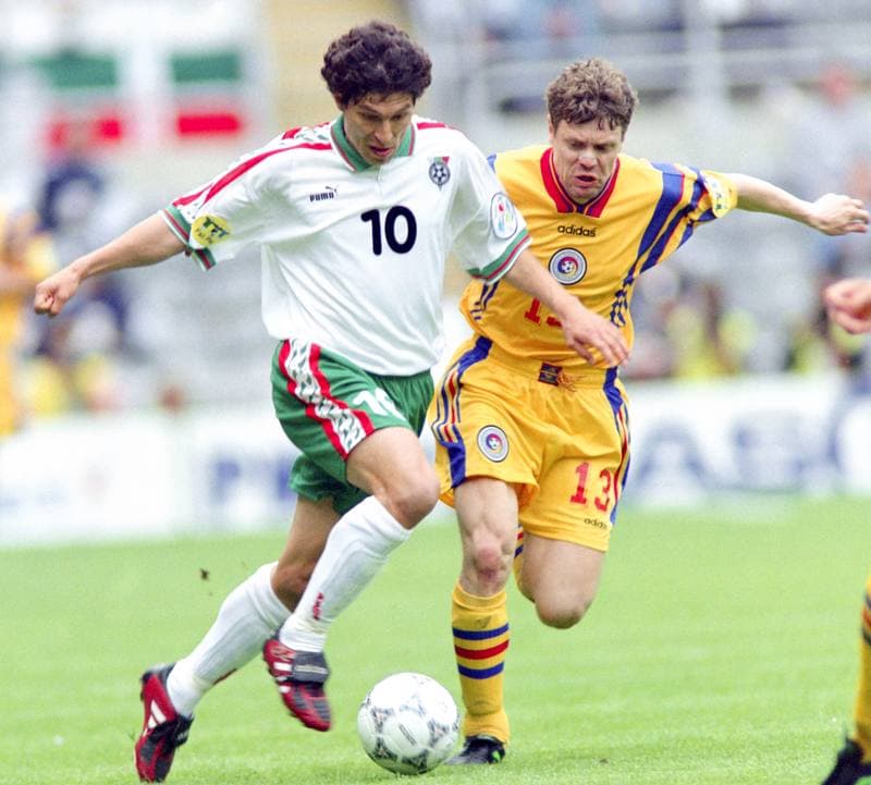 Football. UEFA EURO 1996. Bulgaria - Romania. 13.06.1996