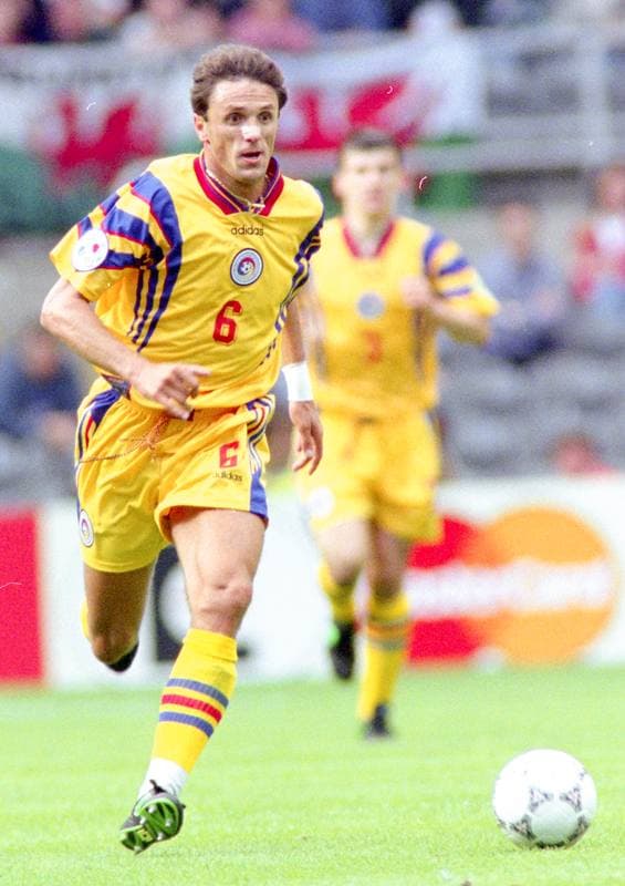 Football. UEFA EURO 1996. Bulgaria - Romania. 13.06.1996