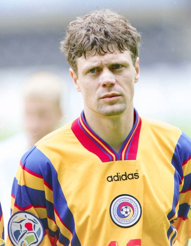 Football. UEFA EURO 1996. Bulgaria - Romania. 13.06.1996