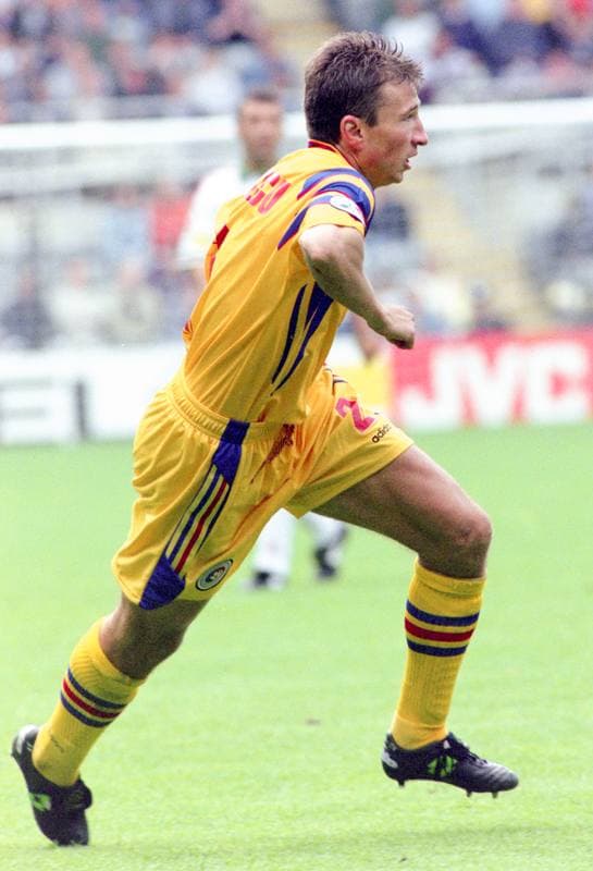 Football. UEFA EURO 1996. Bulgaria - Romania. 13.06.1996