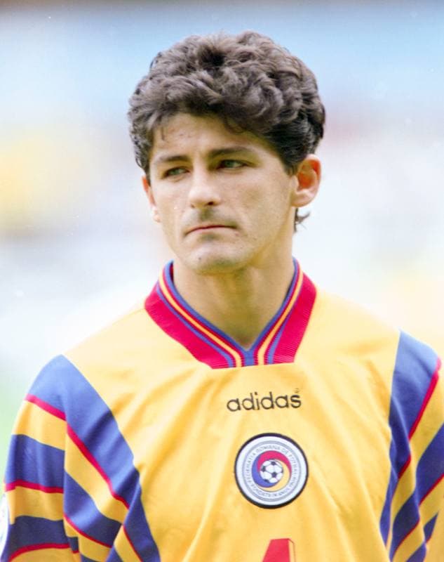 Football. UEFA EURO 1996. Bulgaria - Romania. 13.06.1996