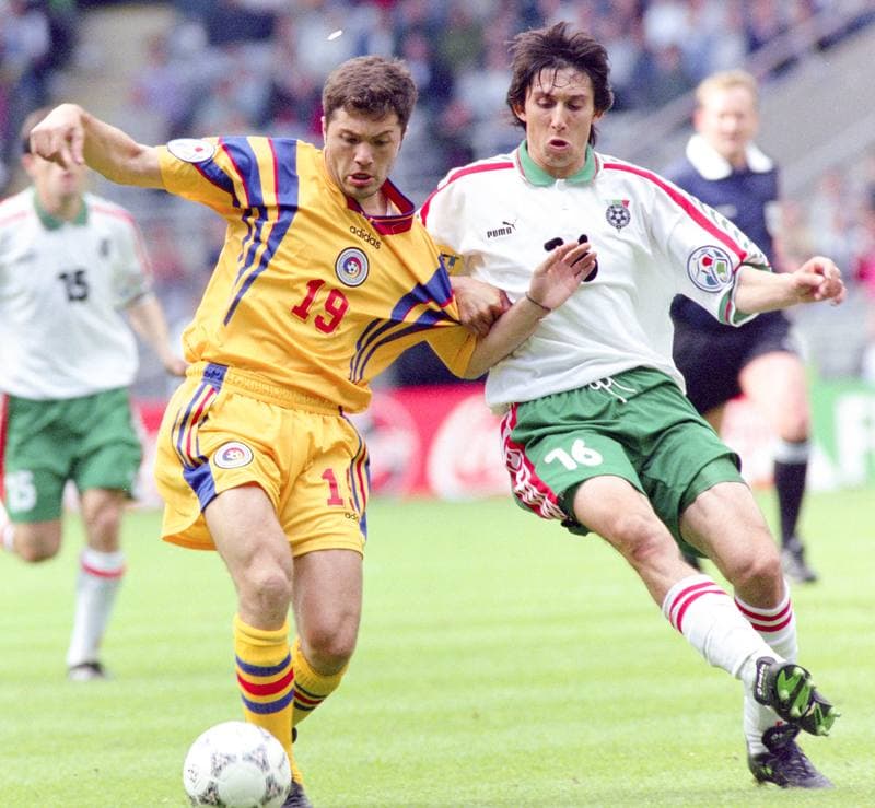 Football. UEFA EURO 1996. Bulgaria - Romania. 13.06.1996