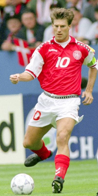 Football. UEFA EURO 1996. Turkey - Denmark. 19.06.1996