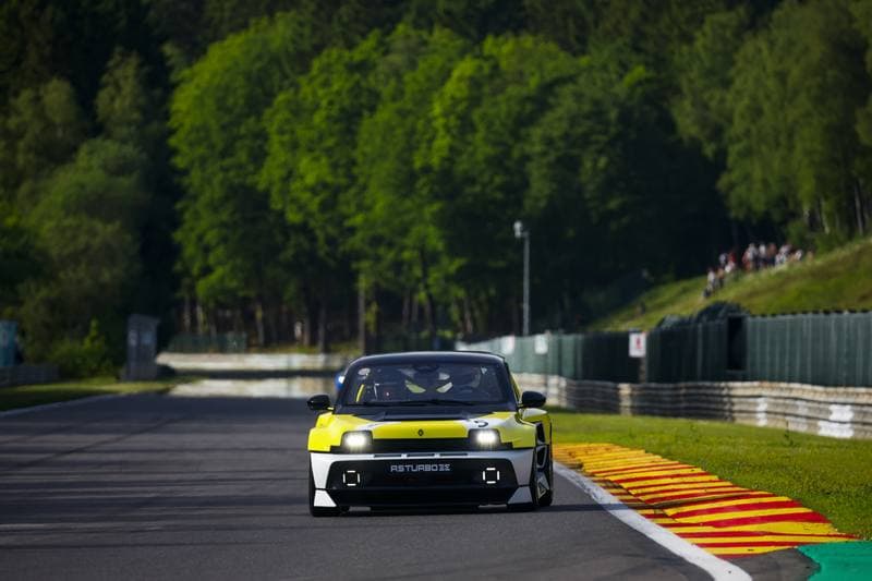 Motorsport. Le Mans Classic Series. Heritage Touring Cup. 24.05.2026