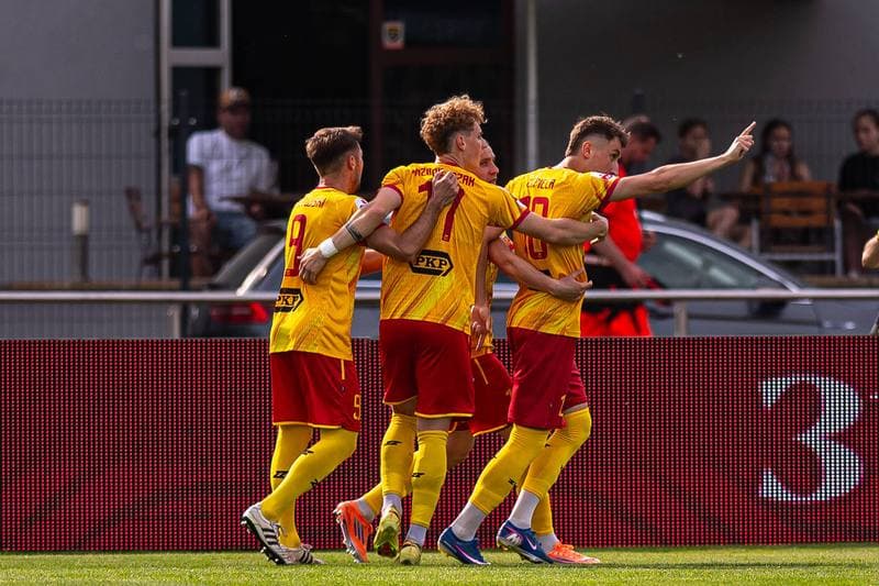 Football. Betclic 1. Liga. Znicz Pruszkow - Ruch Chorzow. 24.05.2026