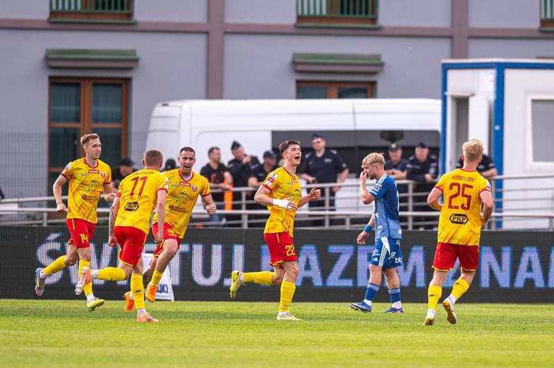 Football. Betclic 1. Liga. Znicz Pruszkow - Ruch Chorzow. 24.05.2026