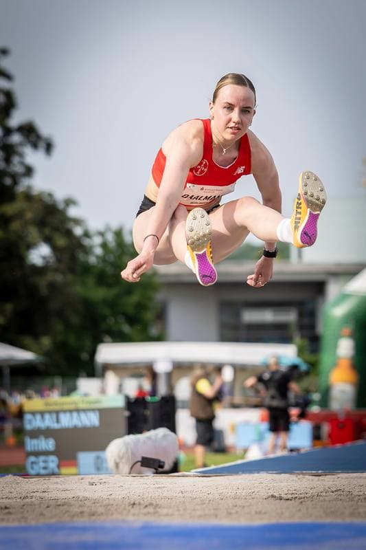 Athletics. 61. Internationales Pfingstsportfest. Yemisi Mabry - . 24.05.2026