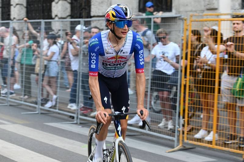 Cycling. Giro d'Italia. Stage 15. 24.05.2026