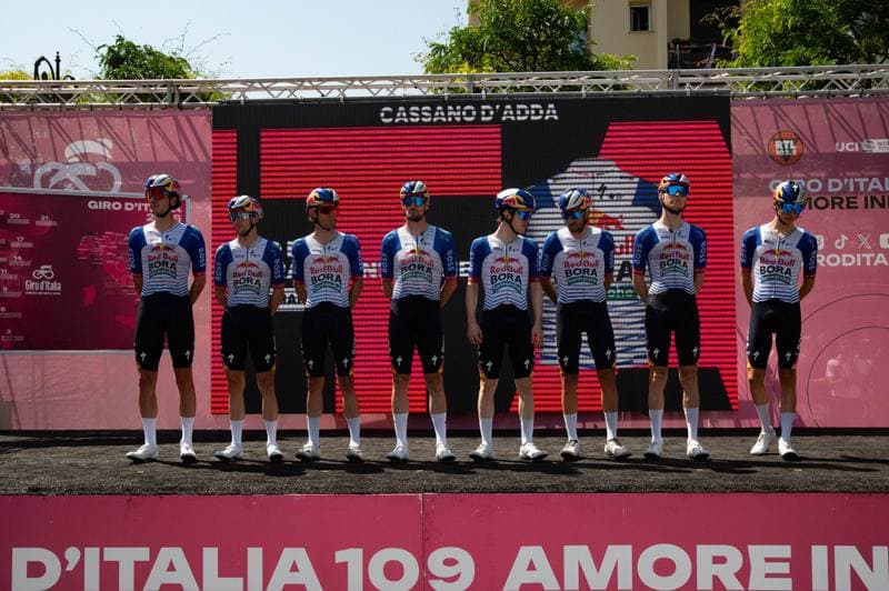 Cycling. Giro d'Italia. Stage 17. 27.05.2026