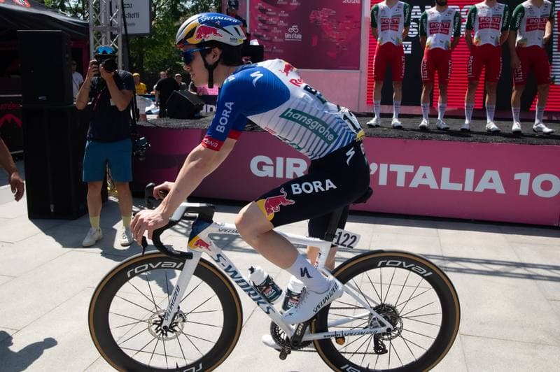 Cycling. Giro d'Italia. Stage 17. 27.05.2026