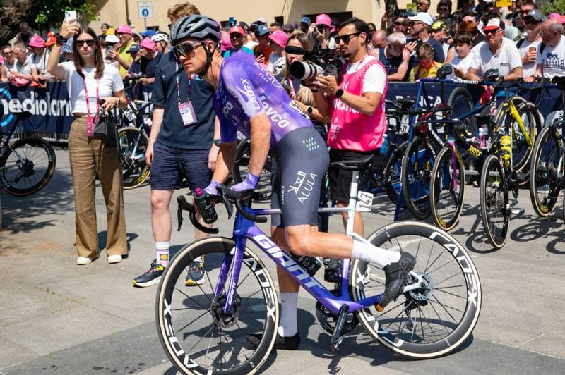 Cycling. Giro d'Italia. Stage 17. 27.05.2026