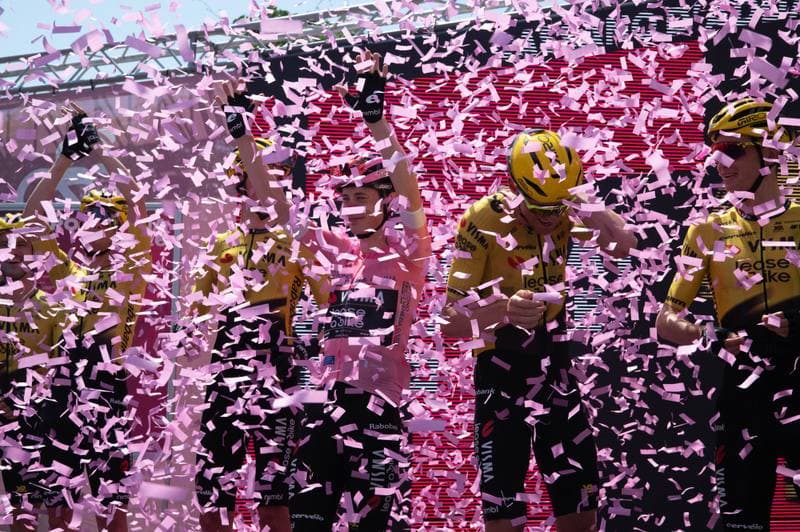 Cycling. Giro d'Italia. Stage 17. 27.05.2026