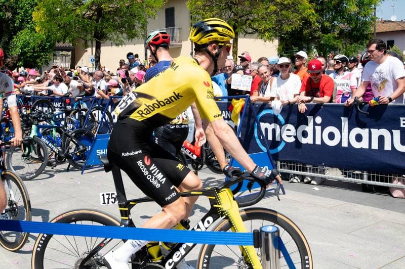 Cycling. Giro d'Italia. Stage 17. 27.05.2026