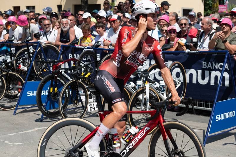 Cycling. Giro d'Italia. Stage 17. 27.05.2026