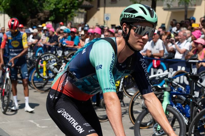 Cycling. Giro d'Italia. Stage 17. 27.05.2026