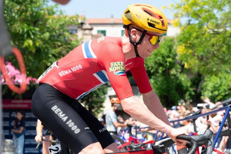 Cycling. Giro d'Italia. Stage 17. 27.05.2026