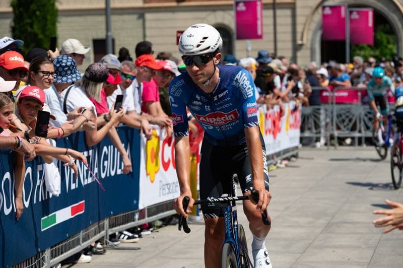 Cycling. Giro d'Italia. Stage 17. 27.05.2026