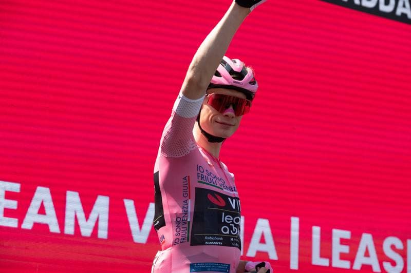 Cycling. Giro d'Italia. Stage 17. 27.05.2026