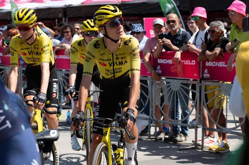 Cycling. Giro d'Italia. Stage 17. 27.05.2026