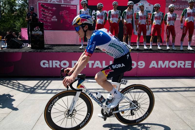 Cycling. Giro d'Italia. Stage 17. 27.05.2026