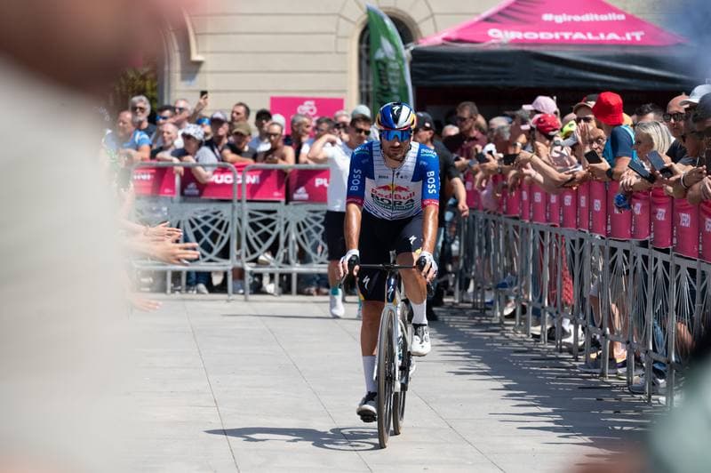 Cycling. Giro d'Italia. Stage 17. 27.05.2026