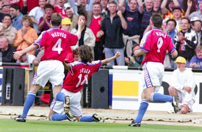 Football. UEFA EURO 1996. Germany - Czech Republic. 30.06.1996