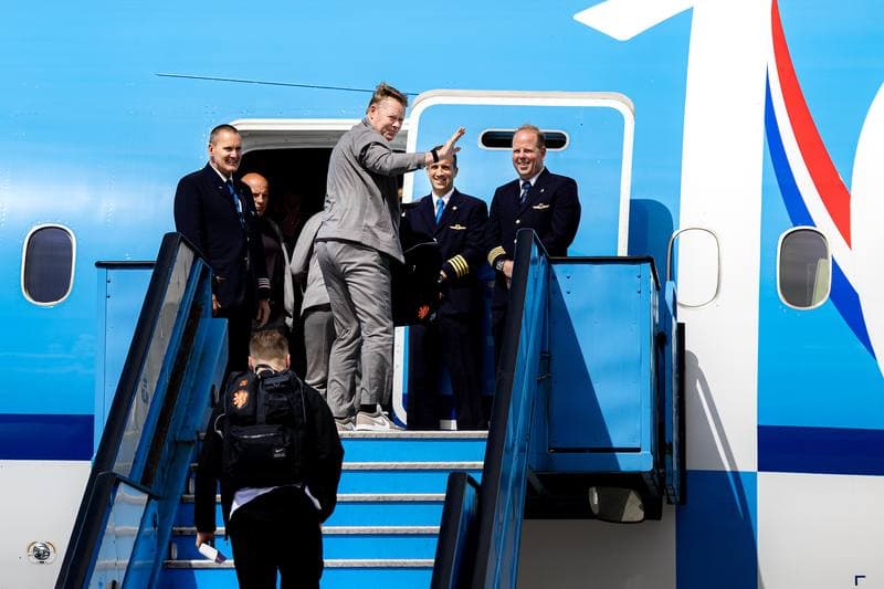 Football. Netherlands. Departure to New York. 06.04.2026