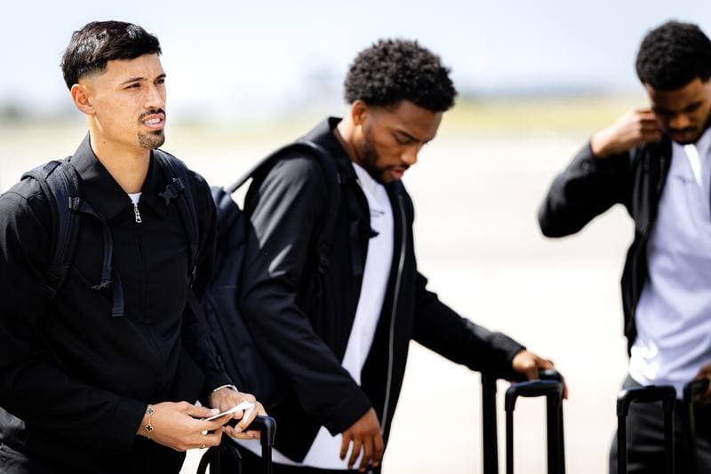 Football. Netherlands. Departure to New York. 06.04.2026