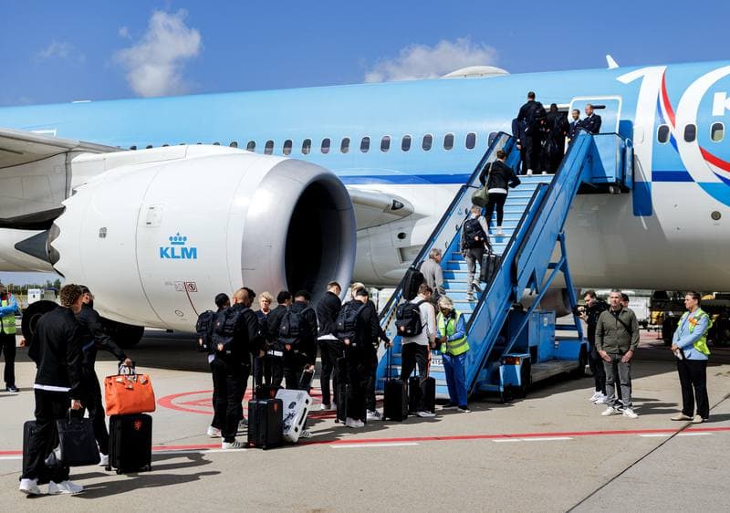 Football. Netherlands. Departure to New York. 06.04.2026