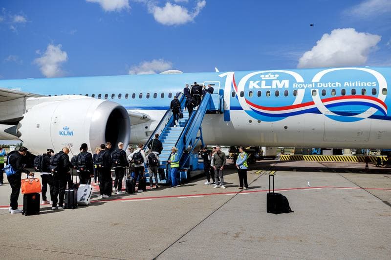 Football. Netherlands. Departure to New York. 06.04.2026