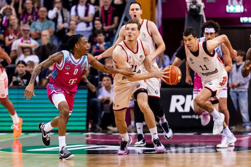 Basketball. easyCredit BBL. Telekom Baskets Bonn - FC Bayern Basketball. 04.06.2026