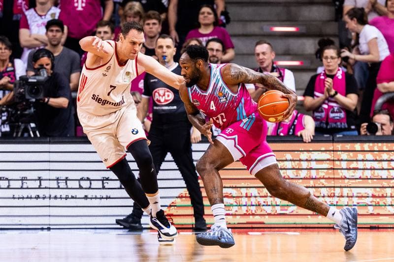 Basketball. easyCredit BBL. Telekom Baskets Bonn - FC Bayern Basketball. 04.06.2026