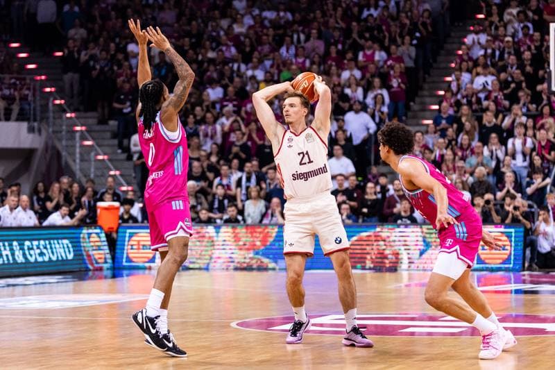 Basketball. easyCredit BBL. Telekom Baskets Bonn - FC Bayern Basketball. 04.06.2026